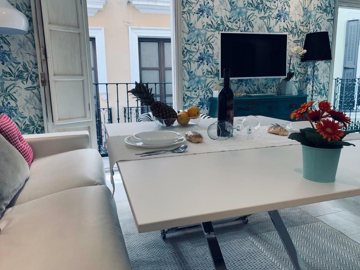 Cathedral Studio, Luxury Studio In Cathedral Area, Parking Optional Seville Exterior photo